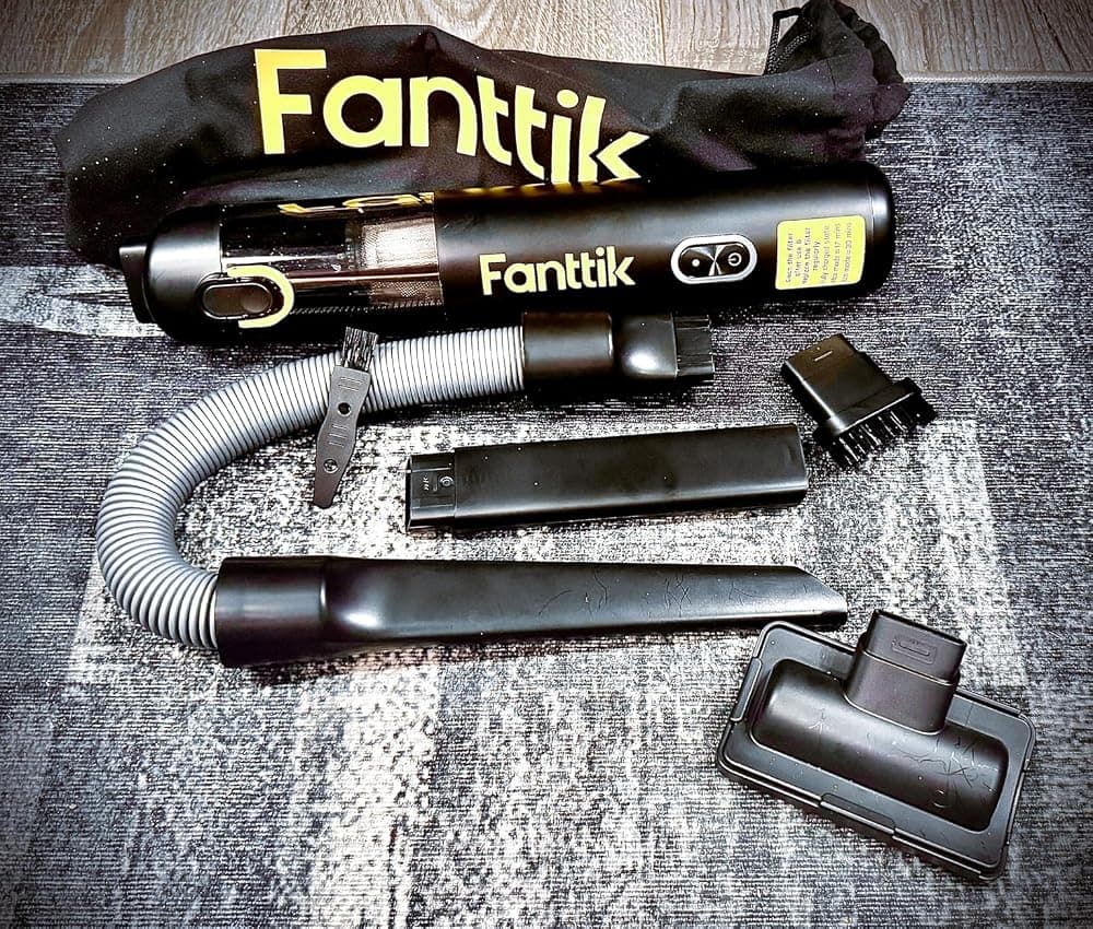 🚗 שואב אבק אלחוטי לרכב Fanttik V8 Mate — שואב אבק, פירורים ושיער מכל פינה תוך שניות - תמונה 3